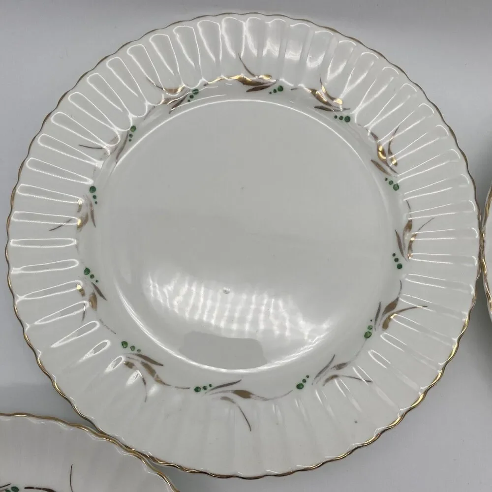 Fondeville EmbassyWare England Bone China Gold Leaf Cut Trim Set Of 6 Plates